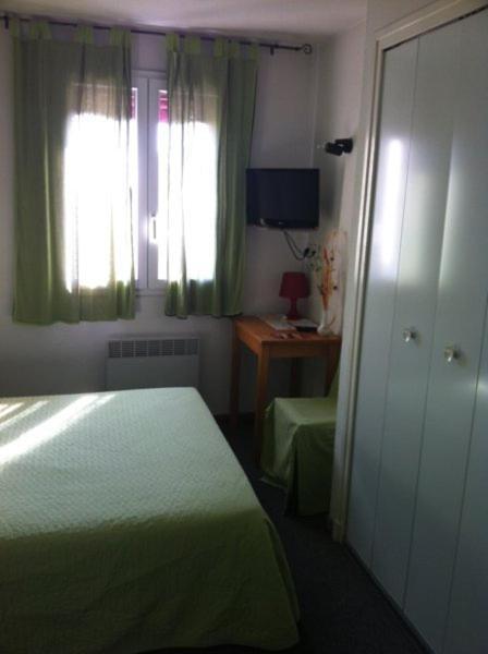 Hotel Les Dentelles Vacqueyras Ruang foto